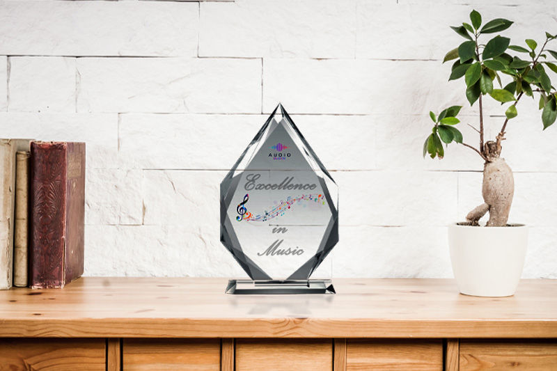 Installation de graphismes muraux en sections