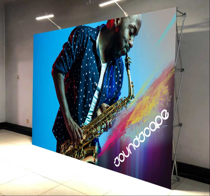 Uno striscione per un espositore pop-up