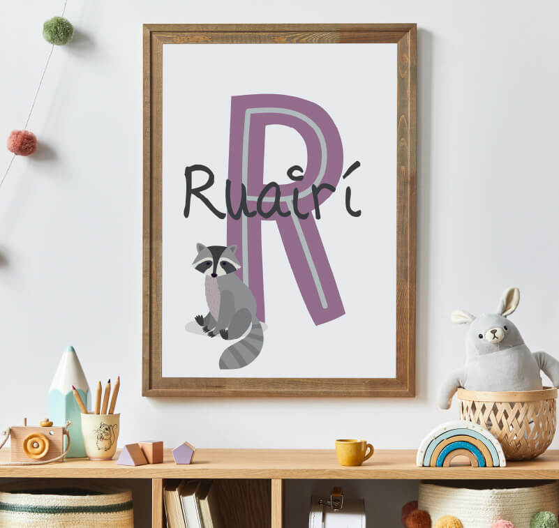 With digital printing, you can print large posters on a wide range of materials and produce all kinds of personalised wall art