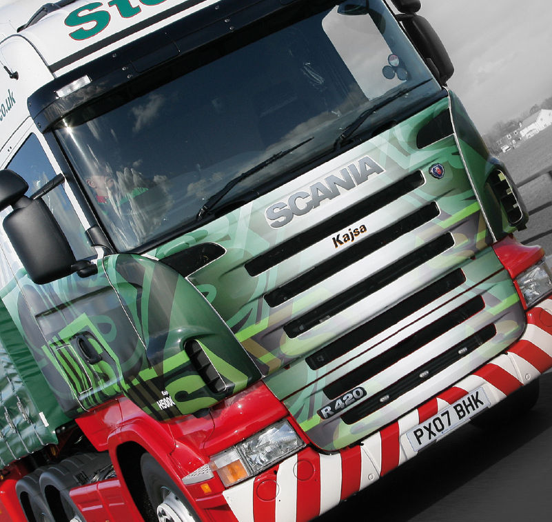 Machines for Printing Vehicle Graphics, Wraps and Stickers | Roland DG