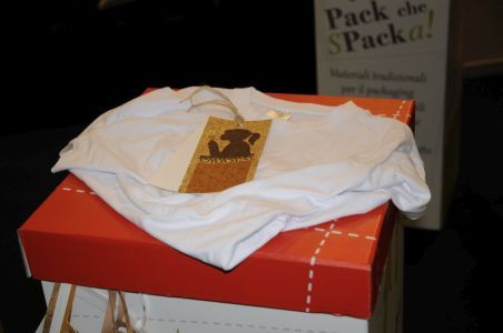 cartellino_sughero_packaging_roland.jpg