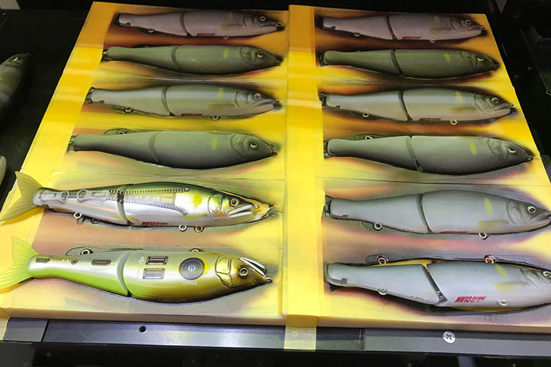 La technologie Roland aide les marques du secteur de la pêche à attirer de nouveaux clients image hp