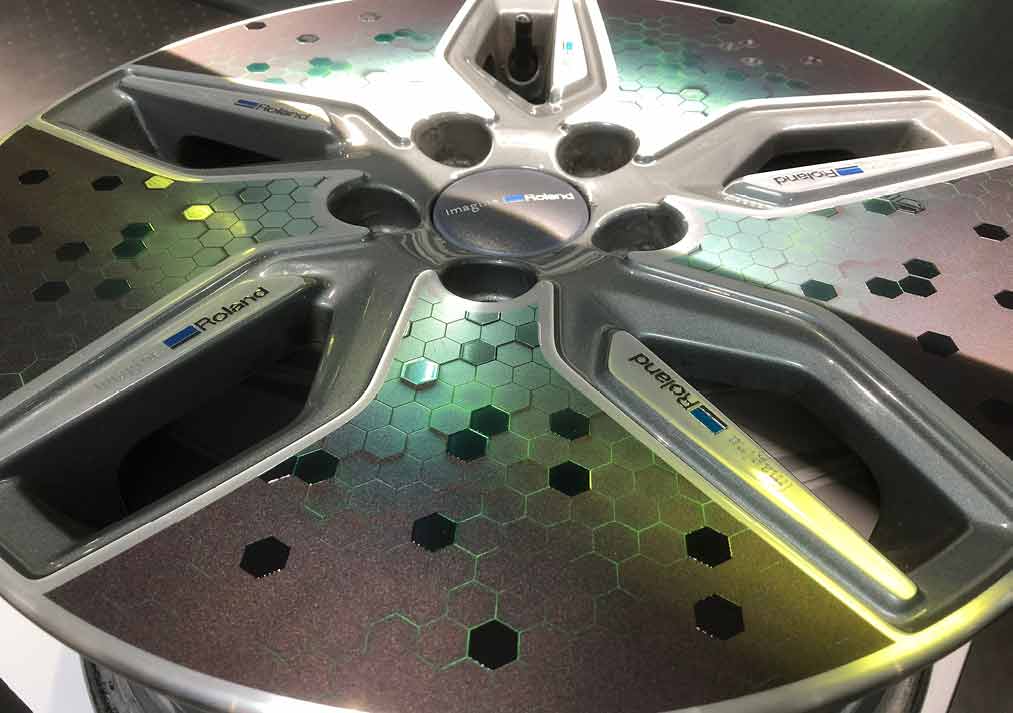 VersaUV can create mind-boggling effects