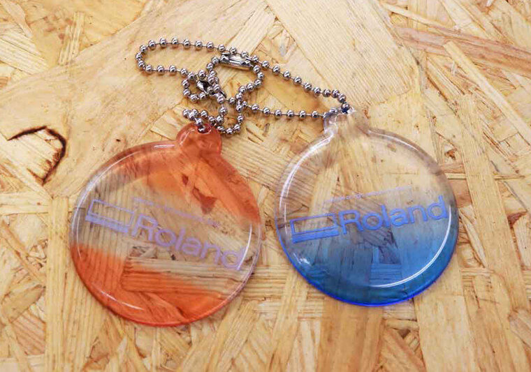 Print keyrings using Roland VersaUV UV LEF benchtop printers