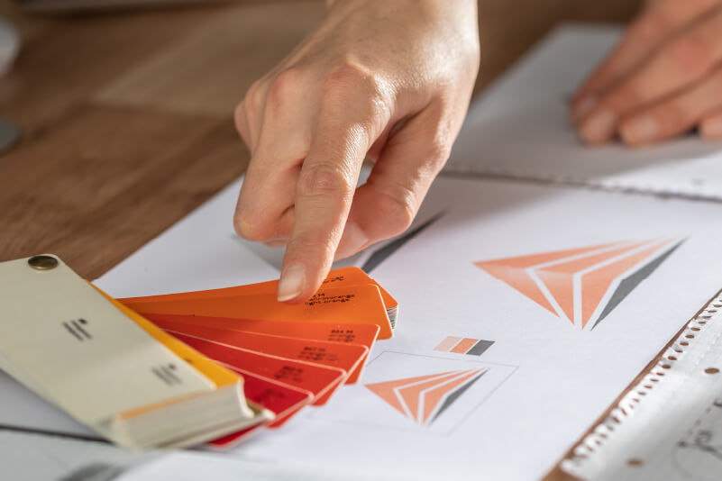 Selecting the correct shade for printing brand colours