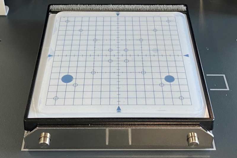 View of the non-slip Metaza table