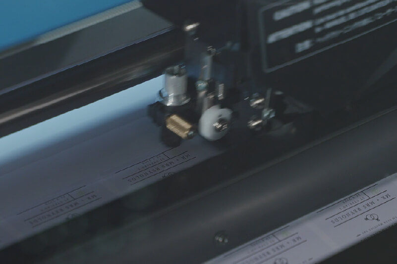 Making stickers with a VersaSTUDIO BN-20