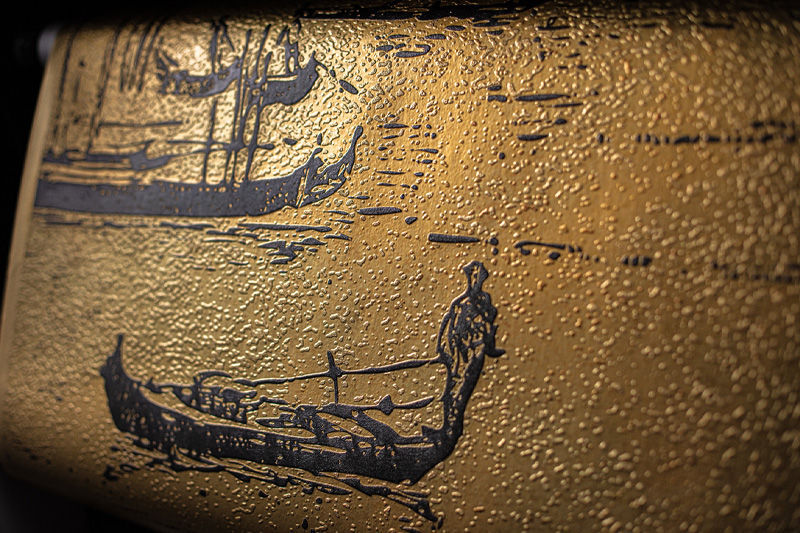 A close up of a painting with Dimense texture