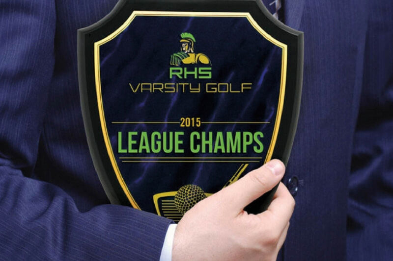 Eine personalisierte Trophäe aus Acryl 