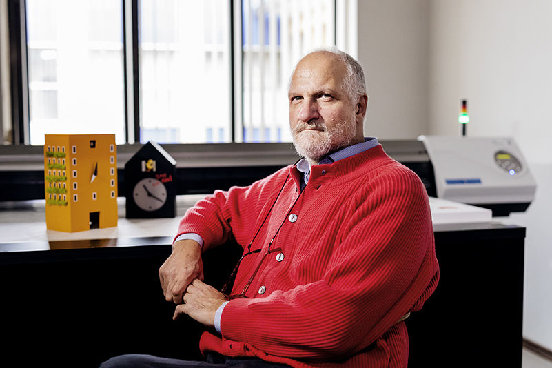 Vari segnali di avviso sulla stampante UV flatbed