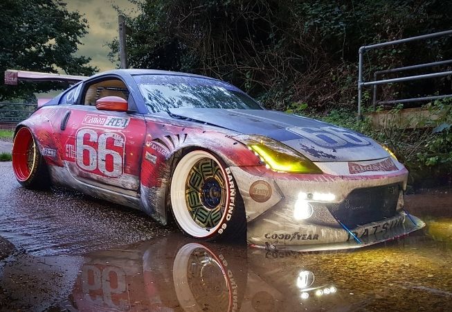 Tüm otomobil markaları ve modelleri için araç grafikleri basın