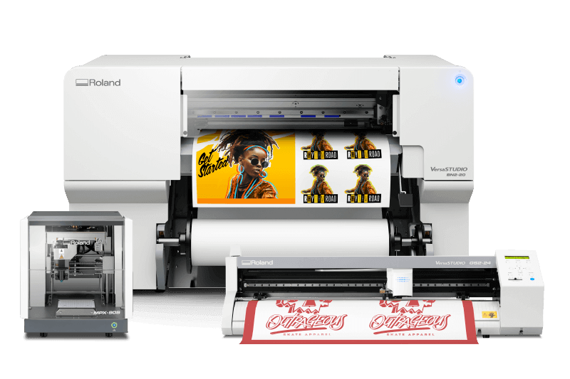 Machines VersaSTUDIO sur un bureau