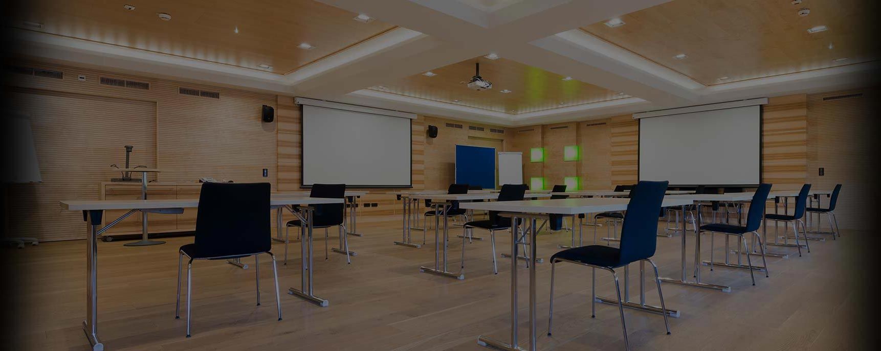 monoFab SRM-20 Compact Milling Machine in the classroom