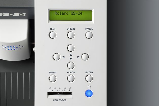 Panel biurkowego plotera tnącego GS-24