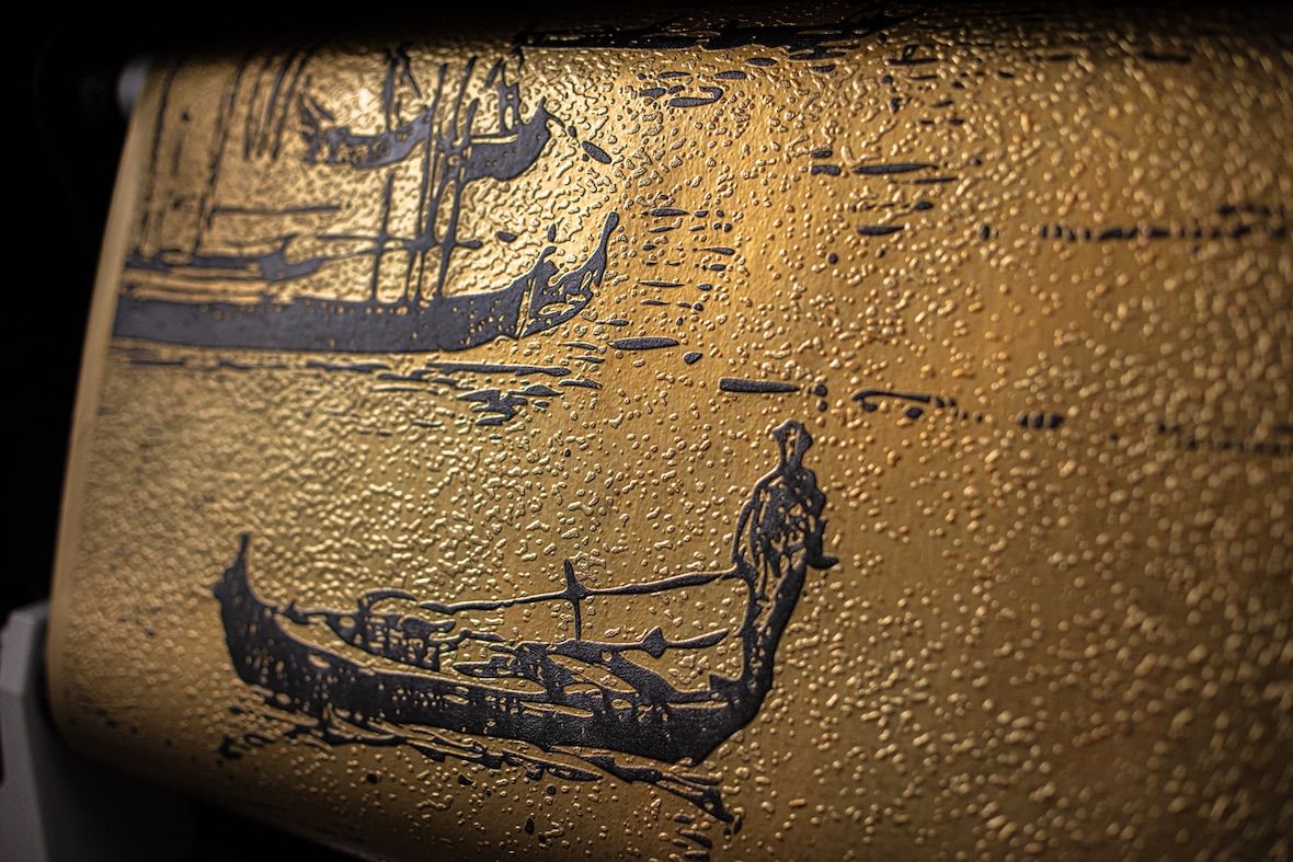 Dimense_ImagenDorada