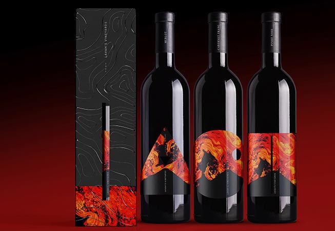 Printed LEC2 VersaUV label with matte gloss ink detail