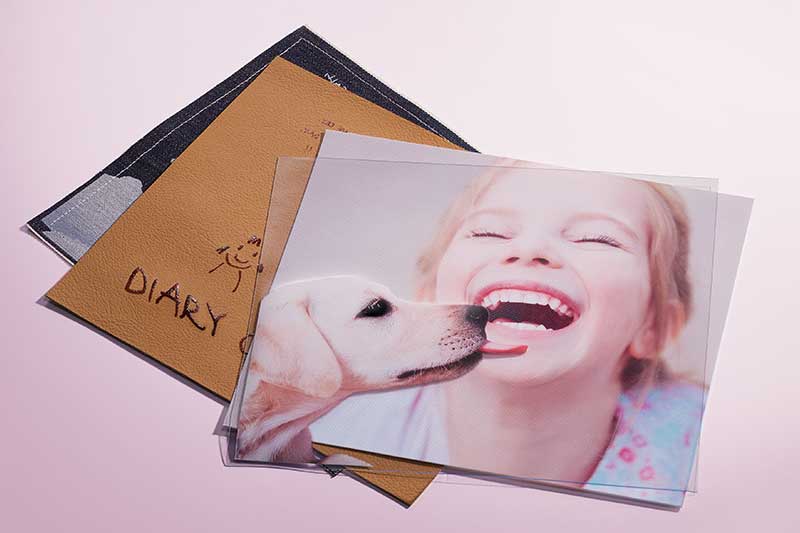 Odzież z indywidualnym nadrukiem wykonanym za pomocą LEF